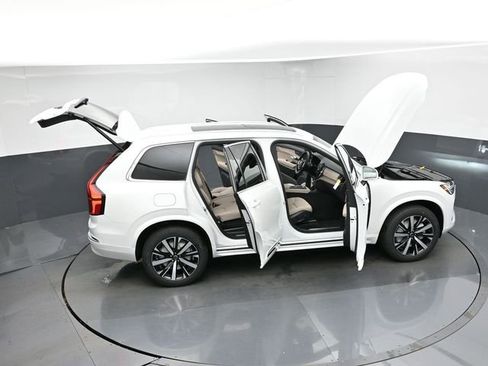 New 2026 Volvo XC90 B6 Core w/ Protection Package Premier image 48