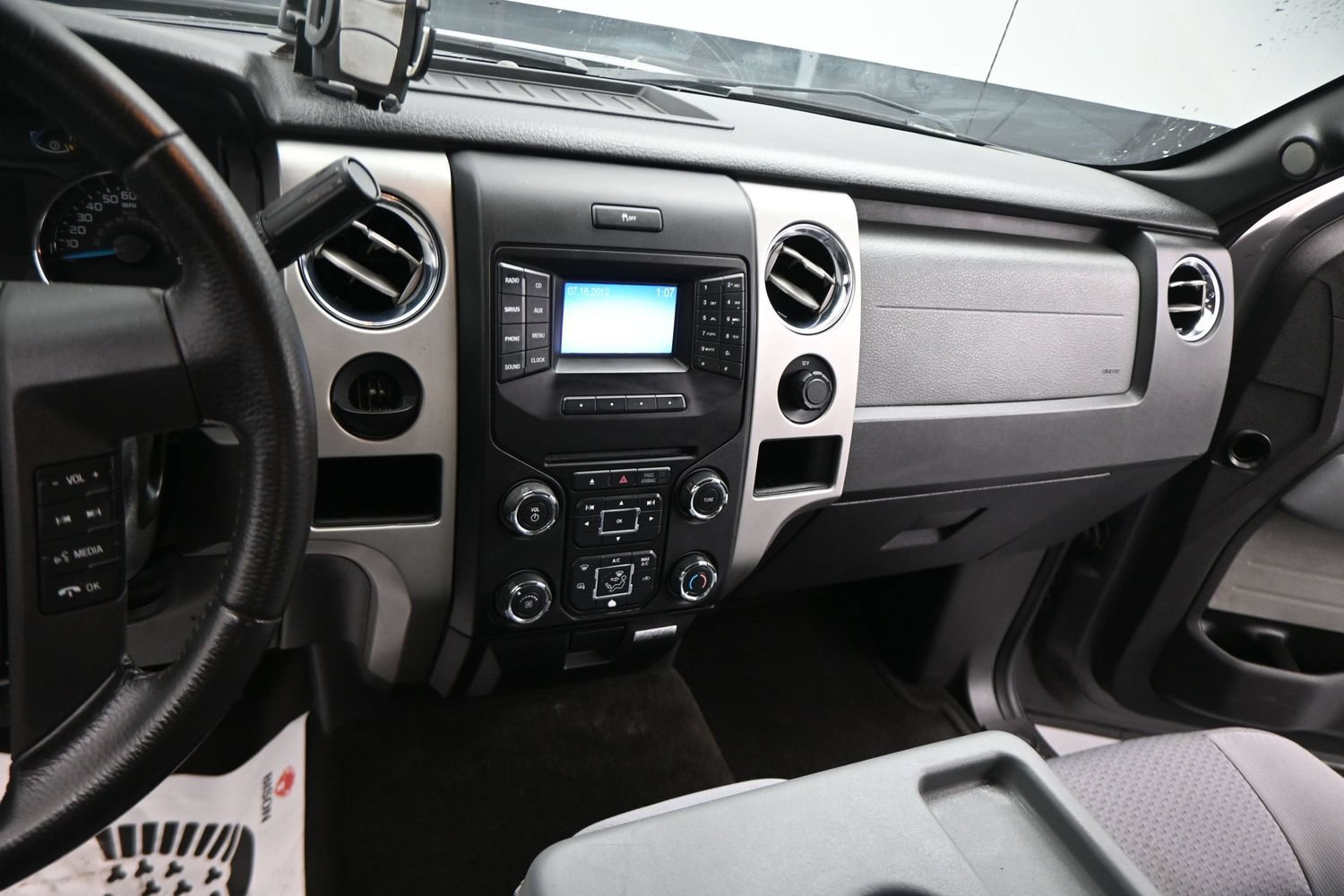 Used 2013 Ford F150 XLT w/ XLT Chrome Pkg RWD image 5