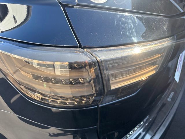 Used 2016 Toyota Highlander Limited Platinum AWD/4WD image 6