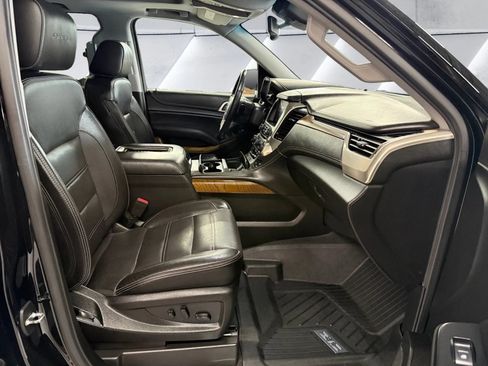 Used 2020 GMC Yukon XL Denali w/ Denali Ultimate Package AWD/4WD image 16
