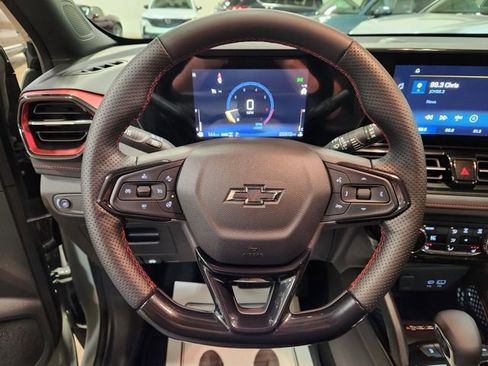 Certified 2024 Chevrolet TrailBlazer RS w/ Convenience Package image 18