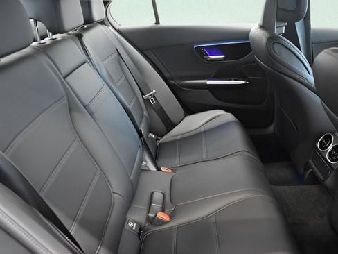 New 2026 Mercedes-Benz C 300 4MATIC Sedan image 17