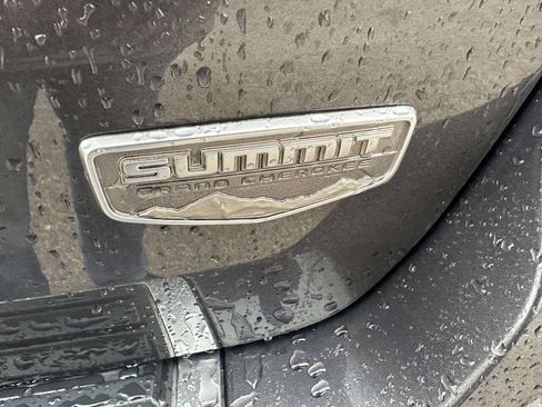 Used 2016 Jeep Grand Cherokee Summit w/ Platinum Series Group image 31