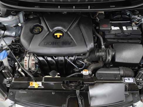 Used 2016 Hyundai Elantra SE w/ Option Group 02 FWD image 28