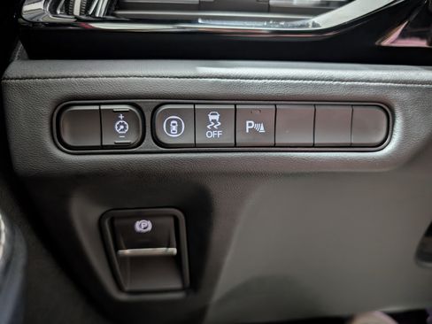 Used 2022 Acura MDX SH-AWD w/ Technology Package image 23