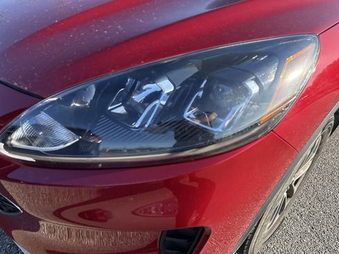 Used 2021 Ford Escape SE w/ Cold Weather Package image 11