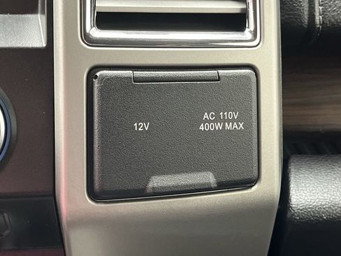 Used 2015 Ford F150 Lariat w/ Equipment Group 502A Luxury AWD/4WD image 26