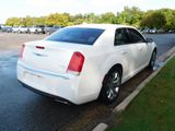 Used 2019 Chrysler 300 Touring L w/ Quick Order Package 22F image 4