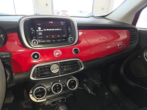 Used 2017 FIAT 500X Lounge w/ Lounge Premium Package (AWD) image 32