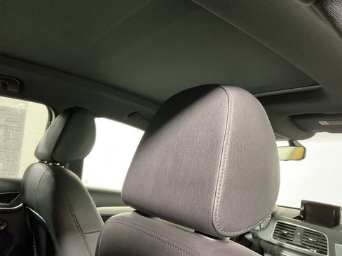 Used 2016 Audi Q3 2.0T Premium Plus AWD/4WD image 4
