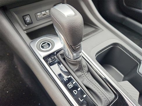 New 2025 Nissan Sentra SV image 7