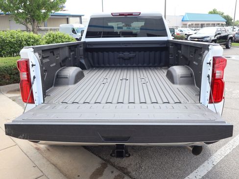 New 2026 Chevrolet Silverado 3500 LT w/ Safety Package AWD/4WD image 9