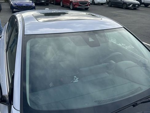 Certified 2024 Nissan Altima 2.5 SR w/ SR Premium Package image 6