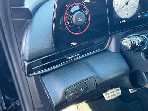 Used 2024 Hyundai Elantra N Line image 10