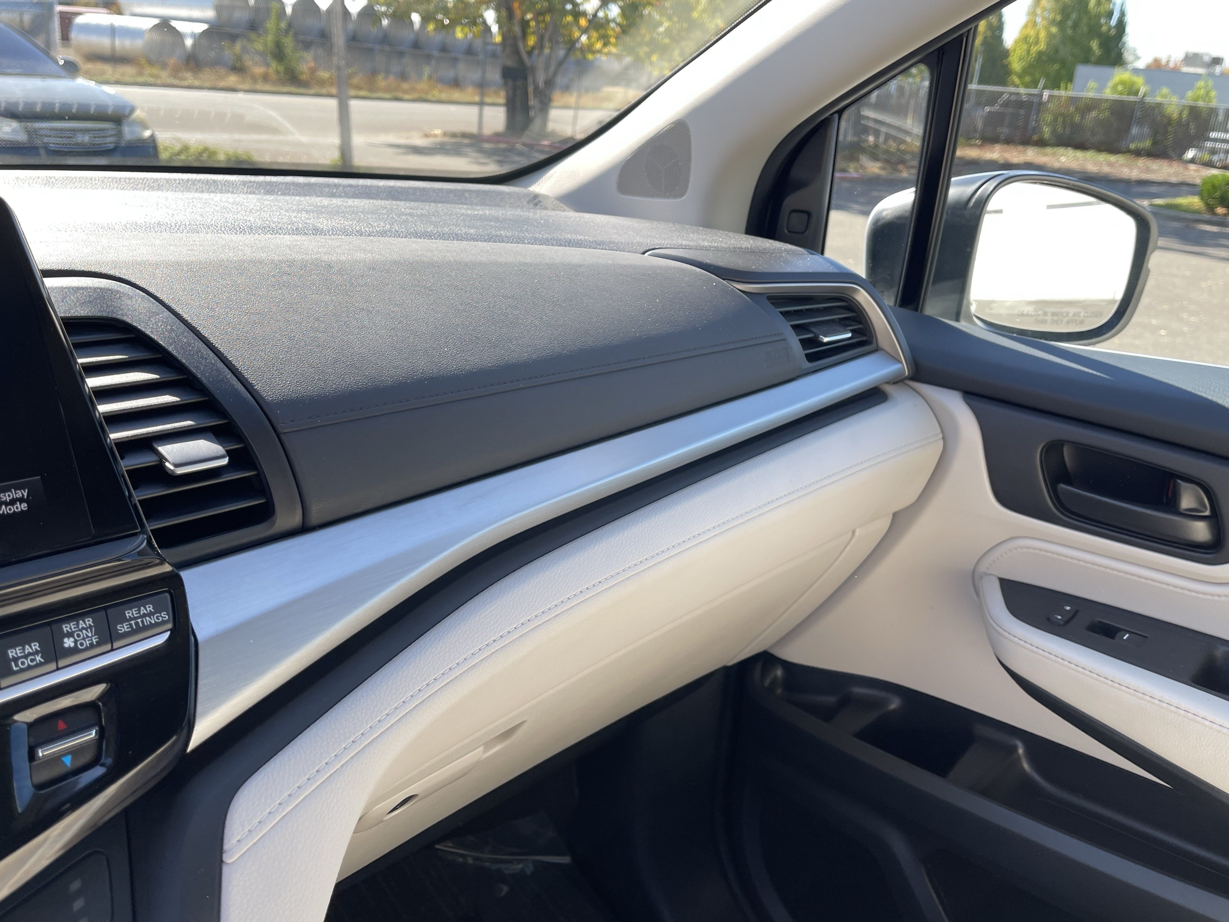 Used 2025 Honda Odyssey EX-L image 23