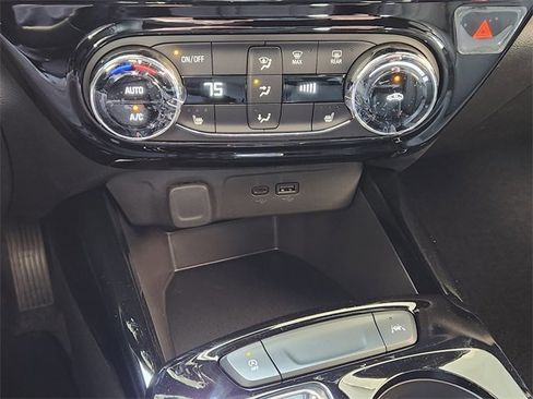 New 2026 Chevrolet Trax RS w/ Driver Confidence Package image 16