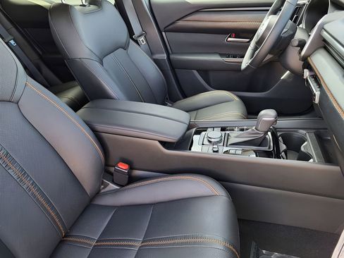 Used 2025 MAZDA CX-50 AWD 2.5 Hybrid w/ Cargo Package image 15