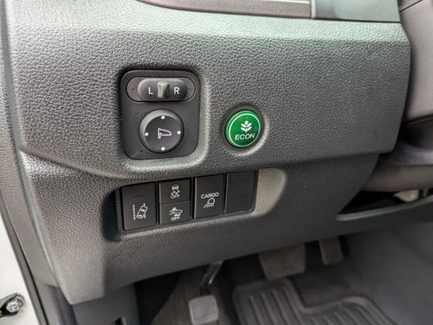 Used 2022 Honda Ridgeline RTL image 17