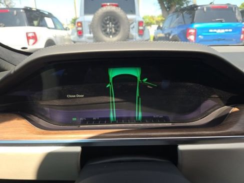 Used 2021 Tesla Model S Plaid AWD/4WD image 12