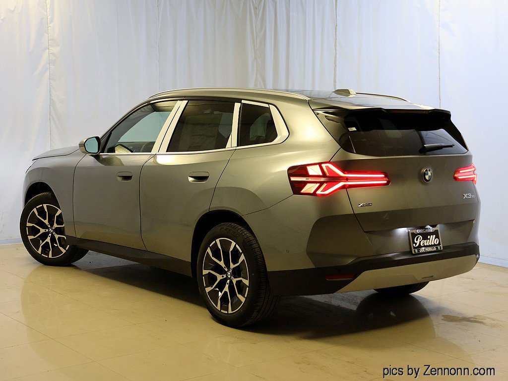 Used 2026 BMW X3 xDrive30i w/ Convenience Package AWD/4WD image 2