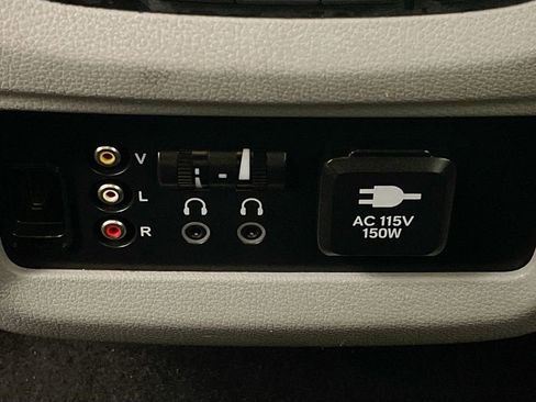 Used 2017 Honda Pilot EX-L image 27