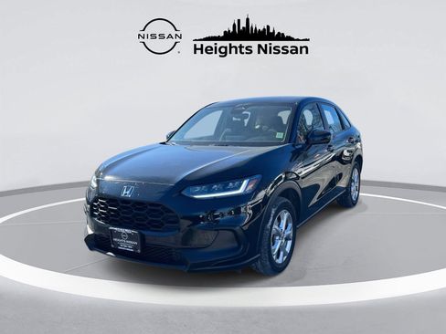 Used 2023 Honda HR-V LX image 4