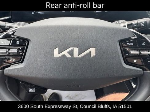 Used 2023 Kia Niro EX FWD image 23