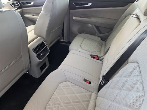 New 2026 Volkswagen Atlas SEL Premium R-Line image 20