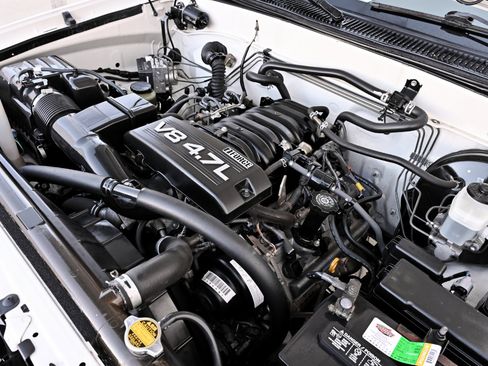 Used 2006 Toyota Tundra SR5 w/ All Weather Guard Pkg image 50