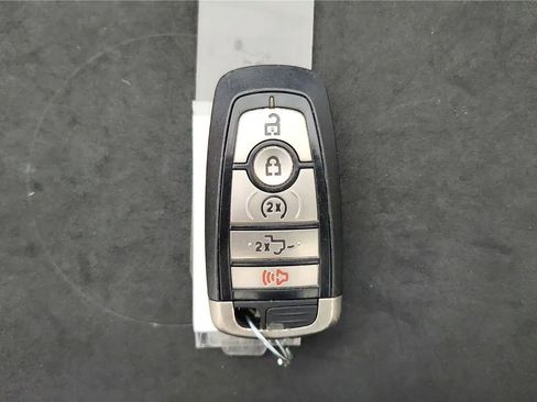 Used 2019 Ford F150 Raptor w/ Equipment Group 802A Luxury image 21