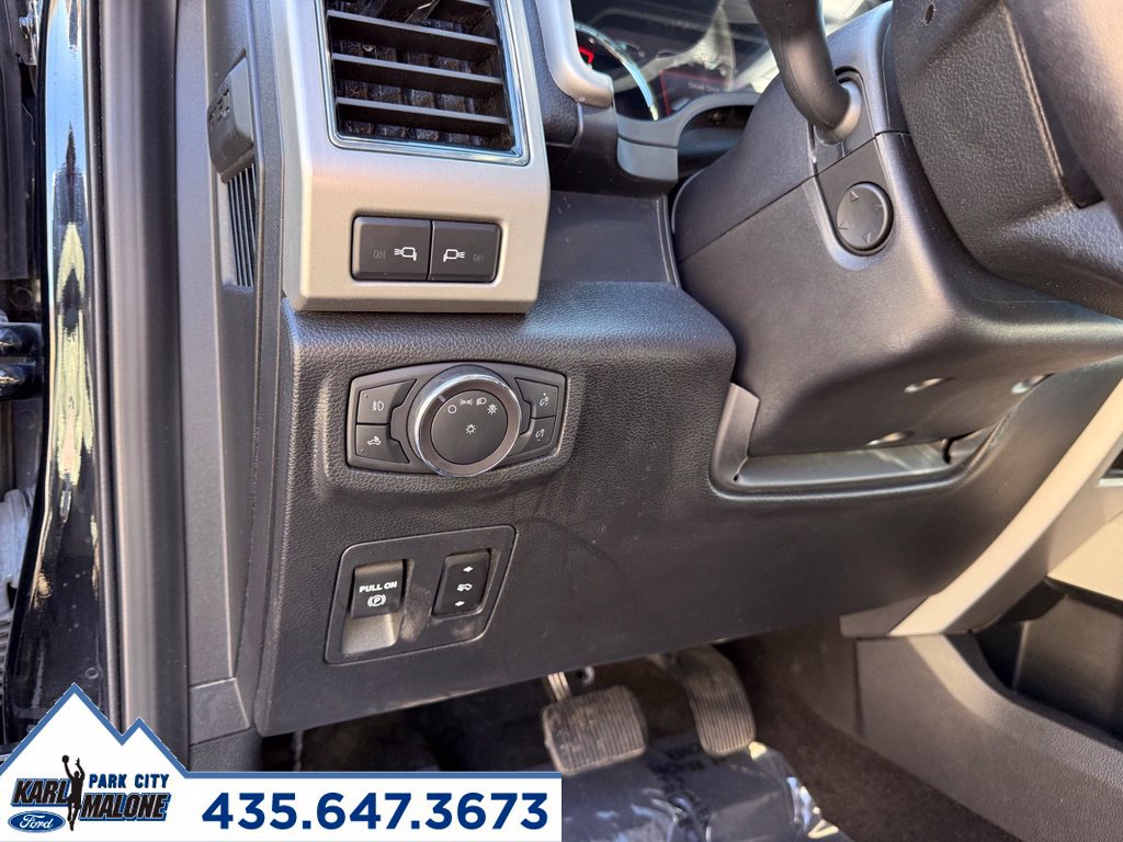 Used 2019 Ford F150 Lariat w/ Equipment Group 502A Luxury AWD/4WD image 17