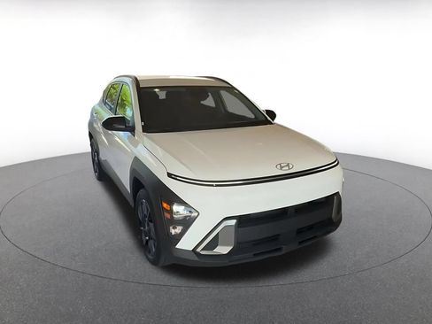 Used 2026 Hyundai Kona SEL Sport FWD image 3