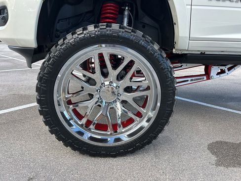 Used 2023 RAM 2500 Limited image 13