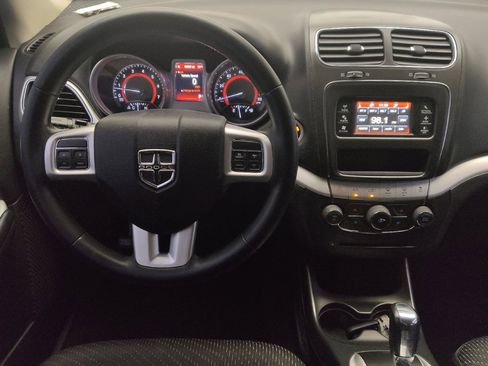 Used 2018 Dodge Journey SE w/ Popular Equipment Group image 22