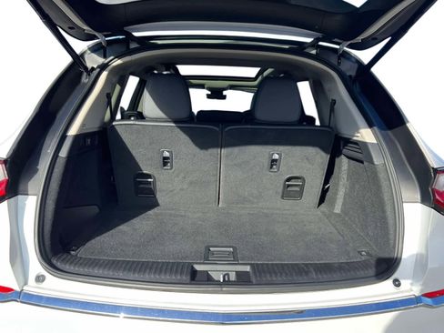 Used 2023 Acura MDX SH-AWD image 9