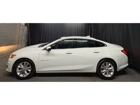 Used 2024 Chevrolet Malibu LT FWD image 8