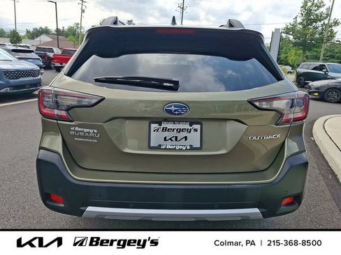 Used 2023 Subaru Outback Limited AWD/4WD image 6