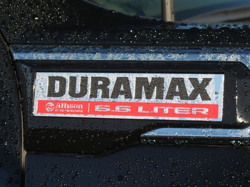 Used 2025 GMC Sierra 2500 SLT w/ SLT Premium Package image 10