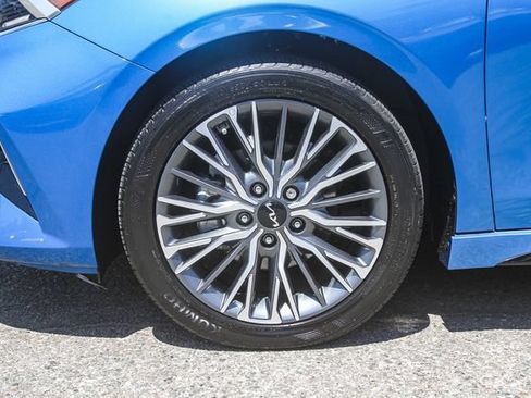 Certified 2023 Kia Forte GT-Line FWD image 12