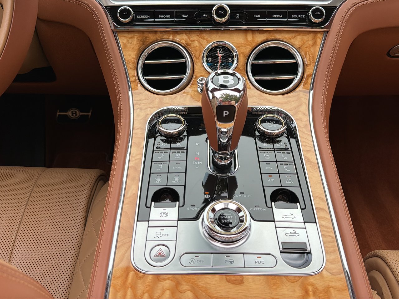 Used 2023 Bentley Continental GT V8 AWD/4WD image 18