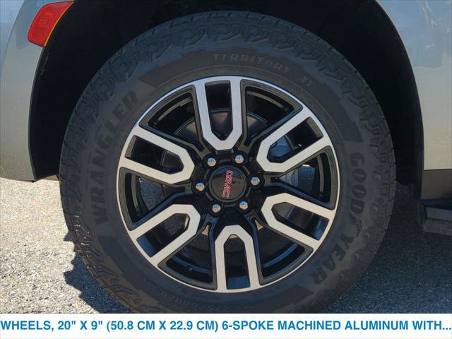 Used 2024 GMC Yukon AT4 AWD/4WD image 11