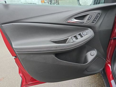 Used 2023 Buick Encore GX Essence w/ Experience Buick Package image 25