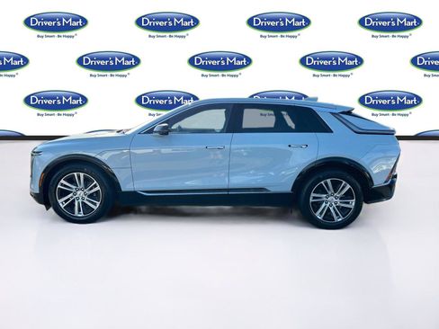 Used 2024 Cadillac Lyriq Tech RWD image 4