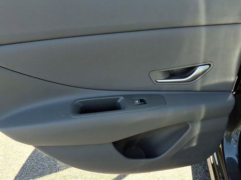 New 2026 Hyundai Elantra Sport w/ Cargo Package FWD image 9
