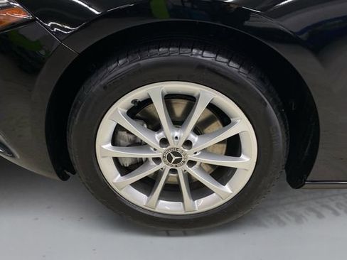 Used 2019 Mercedes-Benz A 220 4MATIC image 18
