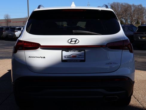 Certified 2023 Hyundai Santa Fe SEL image 5
