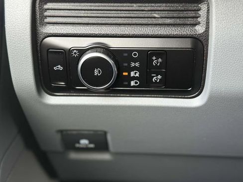 Used 2024 Ford F250 XLT w/ FX4 Off-Road Package image 19