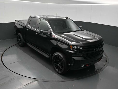 Used 2022 Chevrolet Silverado 1500 LT Trail Boss w/ Convenience Package II image 10