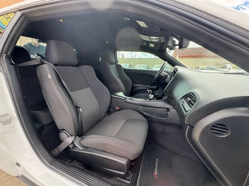 Used 2019 Dodge Challenger R/T image 47