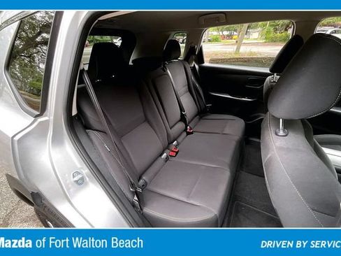 Used 2024 Nissan Rogue S AWD/4WD image 21